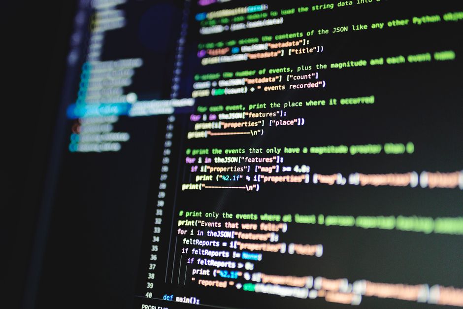 AI asistenti za programiranje: šta rade i kome se isplate
