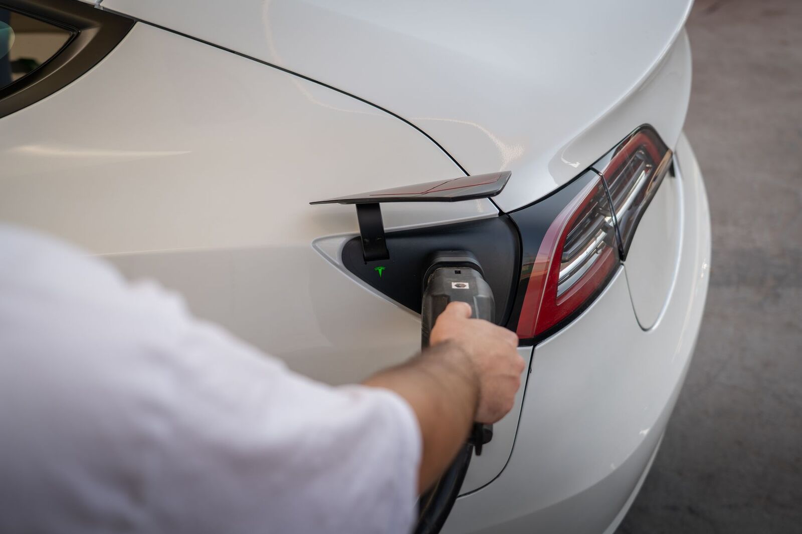 električni automobili u srbiji: praktičan vodič za kupovinu i vožnju