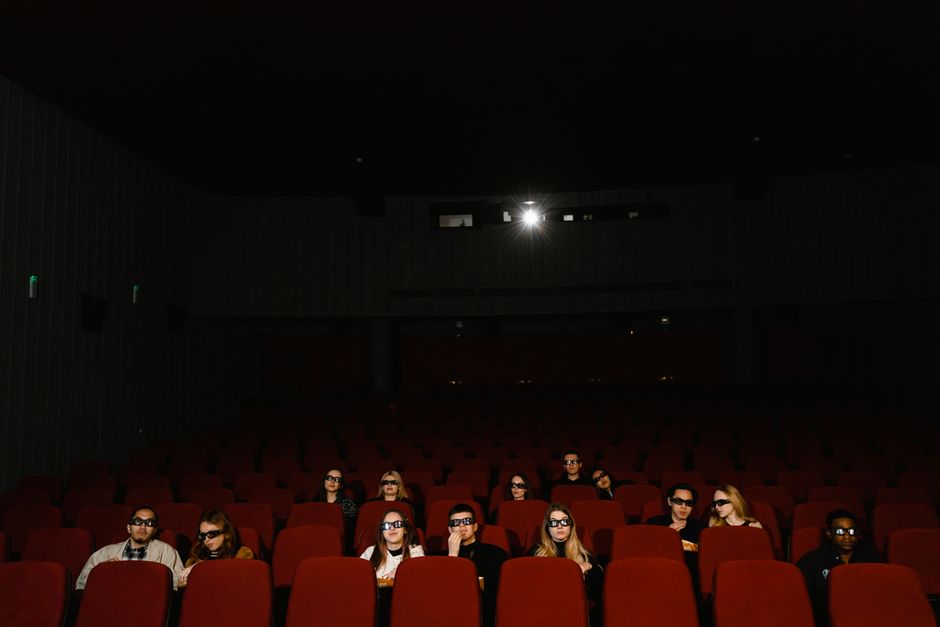 Kada film izgovori sopstveno ime: Fenomen naslovnih replika u scenariju