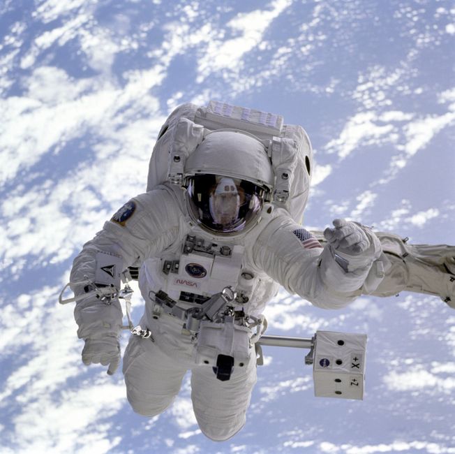 Naučni uspesi u mikrogravitaciji: Osmomesečna misija astronauta Krisa Vilijamsa