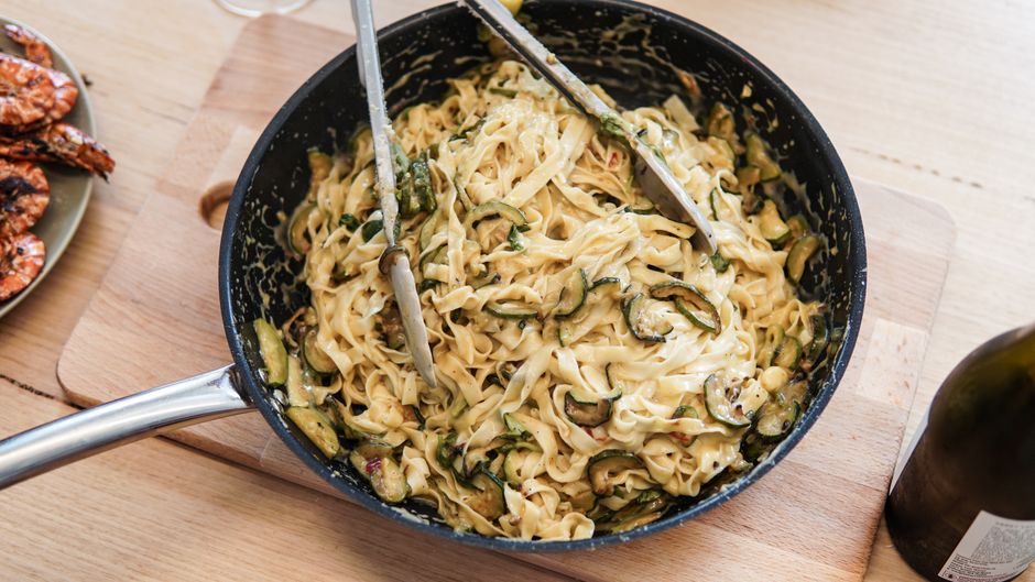Pasta sa tikvicama i kozjim sirom: Brzi obrok za ljubitelje svežih ukusa