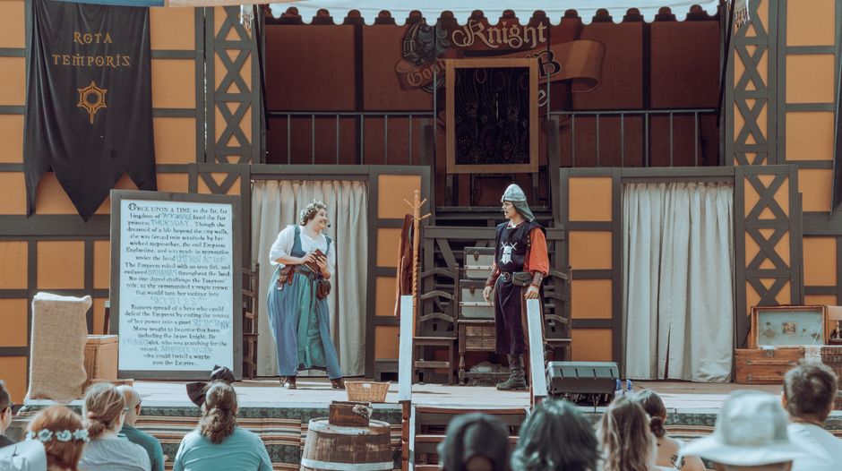 Pozorišna umetnost u fokusu: Festivali i nove predstave širom Amerike