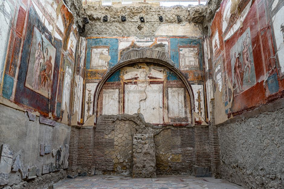 Umetničko čudo iz Pompeje: Arheolozi spajaju retku plafonsku fresku